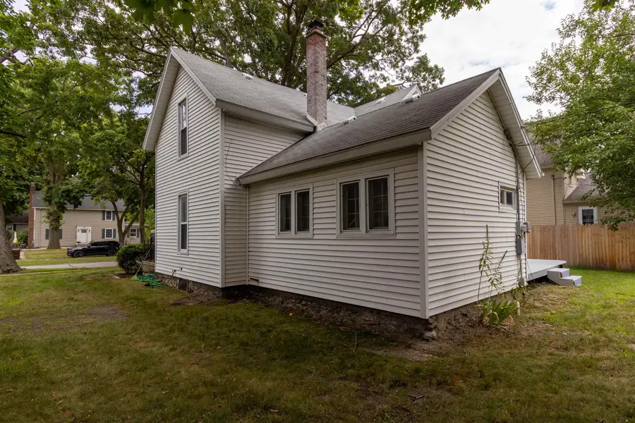 406 S Kinney, Mount Pleasant, MI 48858 - #2