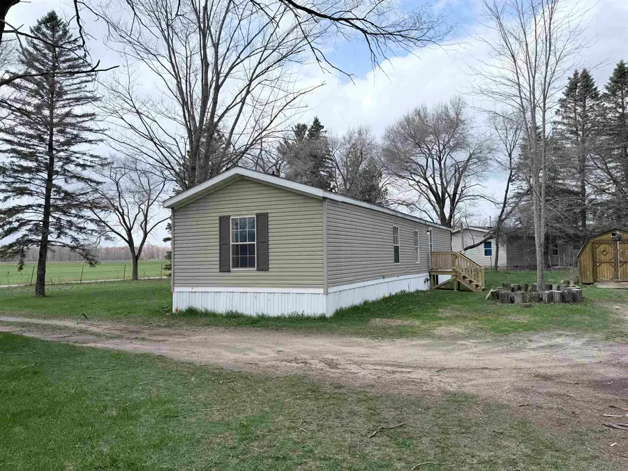 6542 N Geneva, Coleman, MI 48618 - #3