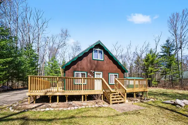 206 Silverhill, HoughtonLake, MI 48629