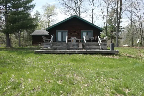 6480 W Lake SHR, Remus, MI 49340