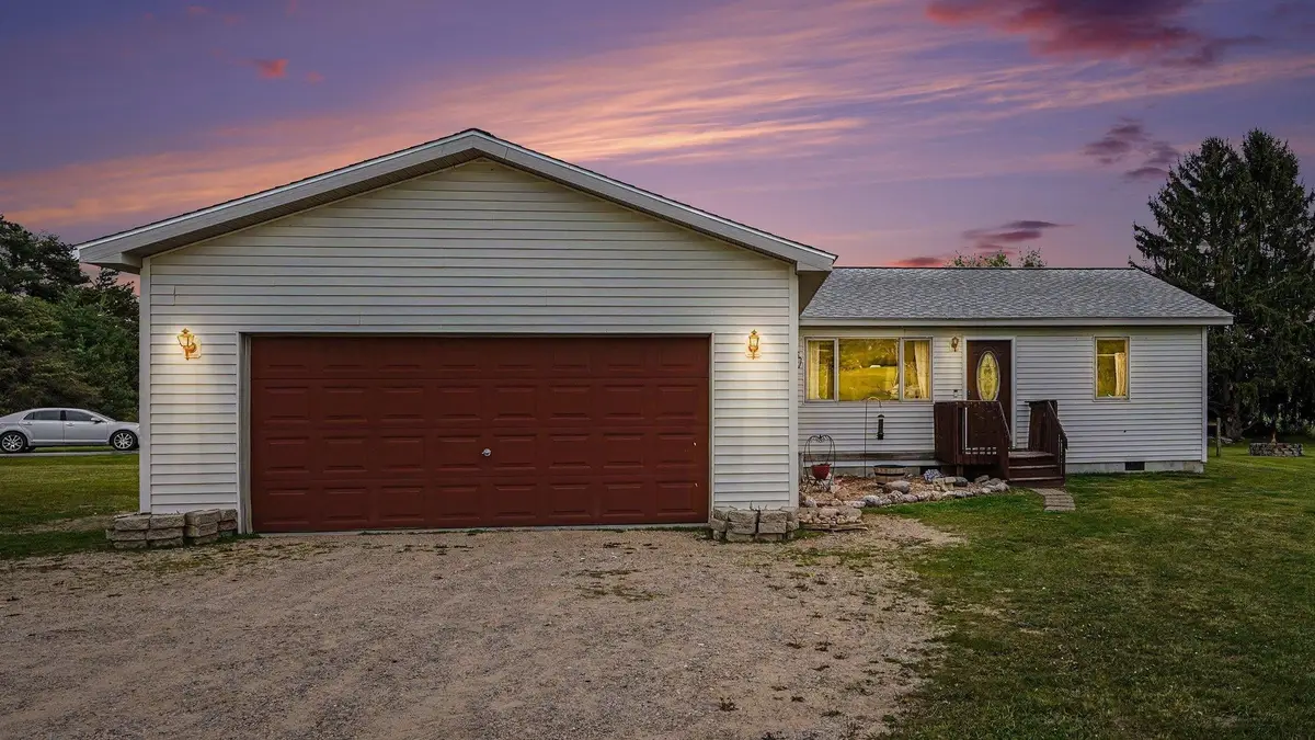 1001 Isabella Vista DR, Lake Isabella, MI 48893 - #1
