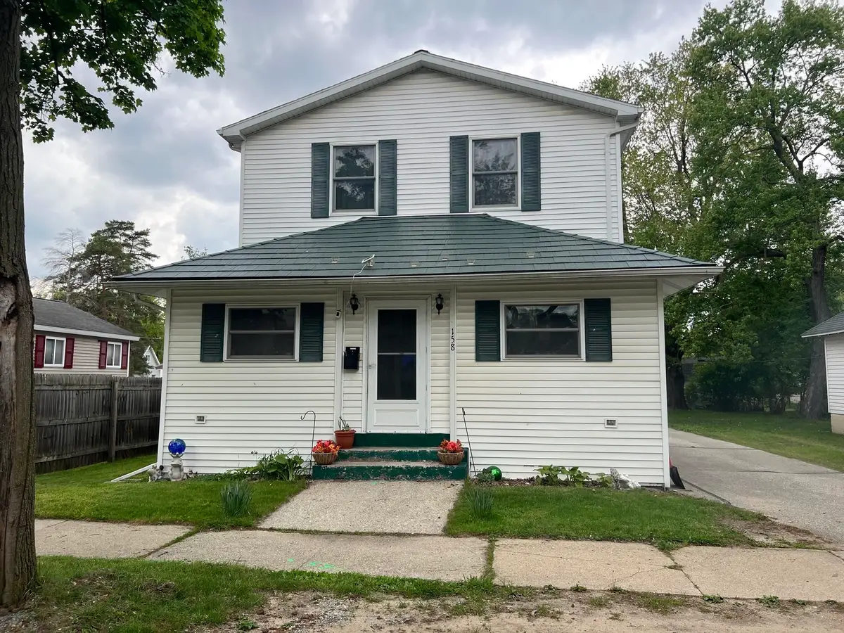 158 Moyer, Alma, MI 48801 - #1