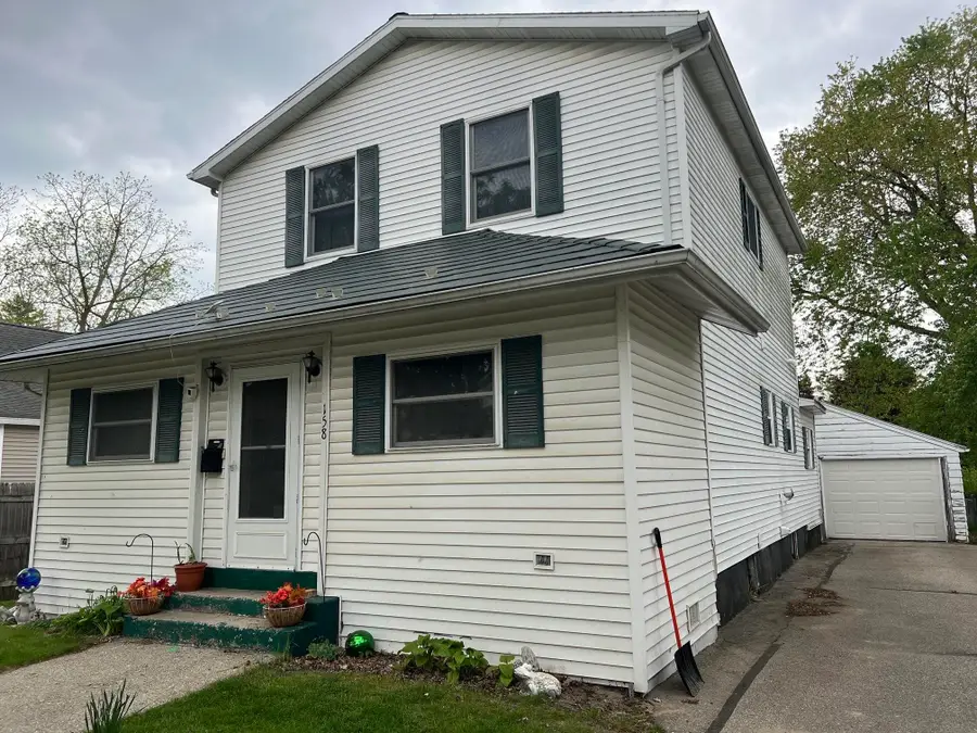 158 Moyer, Alma, MI 48801 - #2