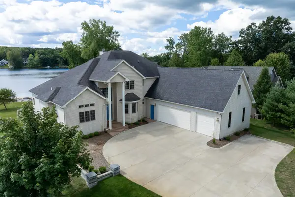 1107 Bundy, LakeIsabella, MI 48893