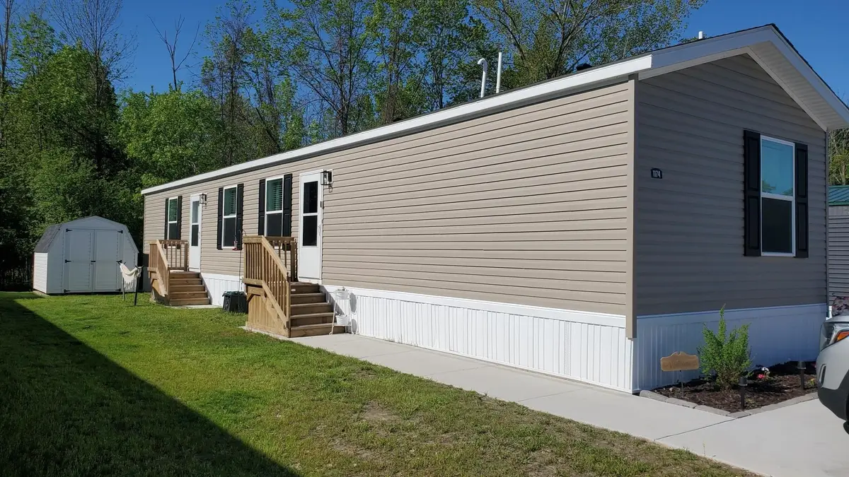 1174 Ironstone, Mount Pleasant, MI 48858 - #1