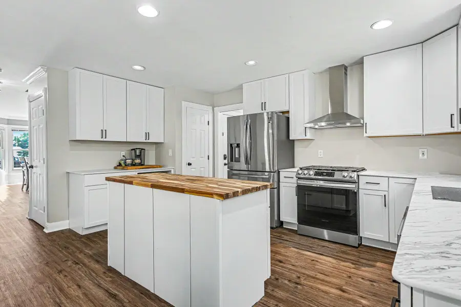 105 W Broomfield, Mount Pleasant, MI 48858 - #3