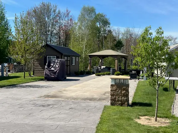 6100 SW Larson, SouthBoardman, MI 49680