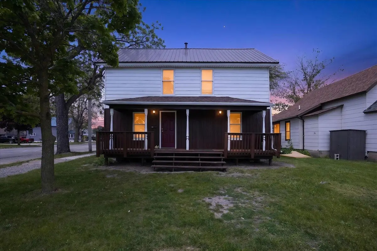 301 Gratiot, Alma, MI 48801 - #1