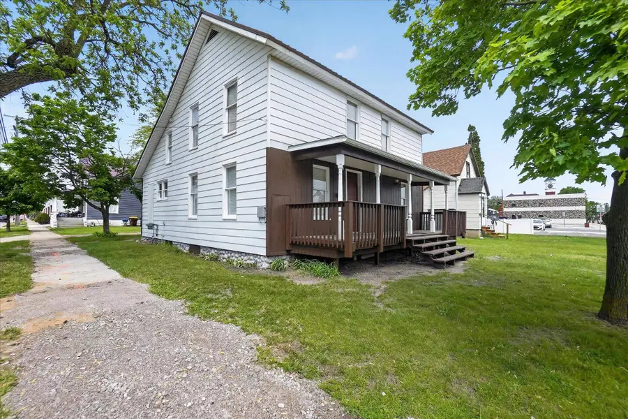 301 Gratiot, Alma, MI 48801 - #2