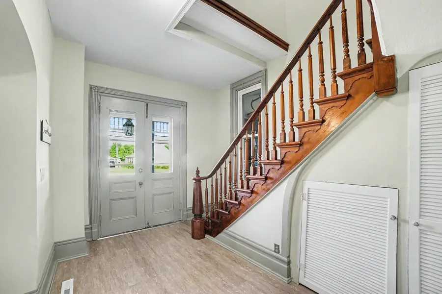 220 N Main, Saint Louis, MI 48880 - #3