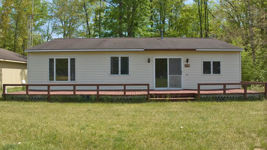 7768 S Airpark RD, Weidman, MI 48893 - #3