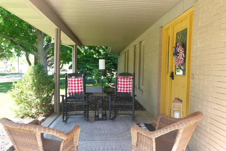 1006 Falkirk, Alma, MI 48801 - #3