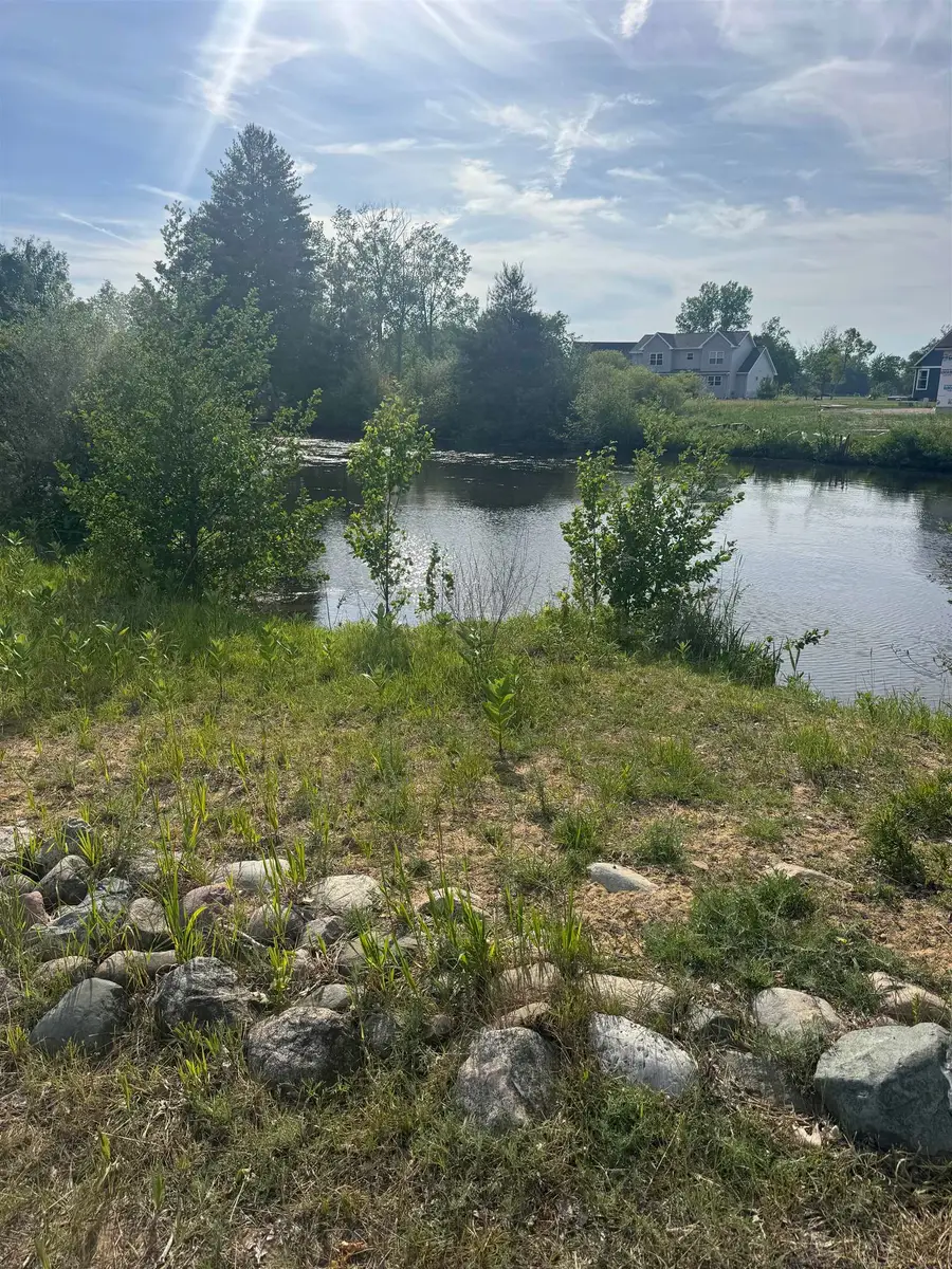 1196 Clubhouse, Weidman, MI 48893 - #3