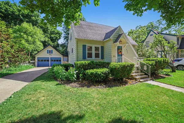 402 E May, MtPleasant, MI 48858