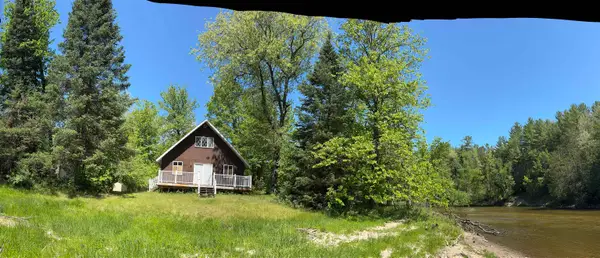 2120 Campfire, Alger, MI 48610