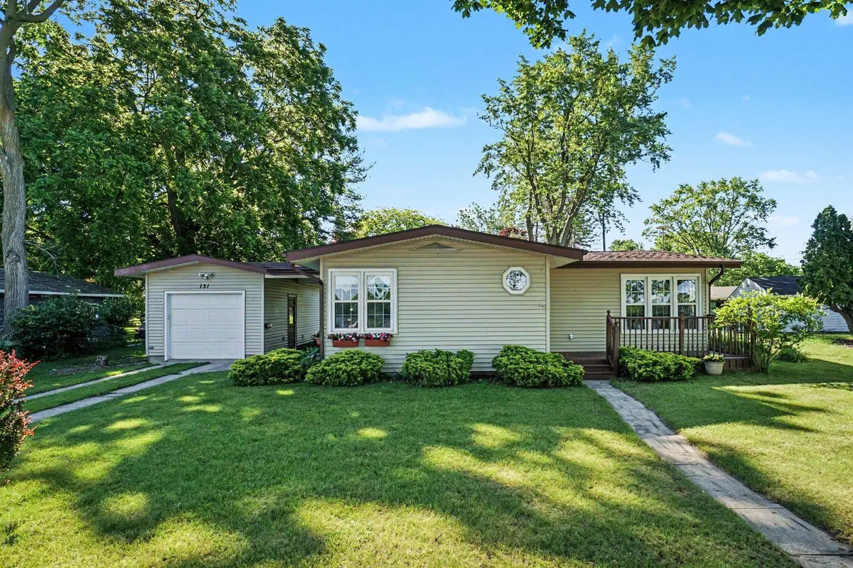131 Riverside, Alma, MI 48801 - #1