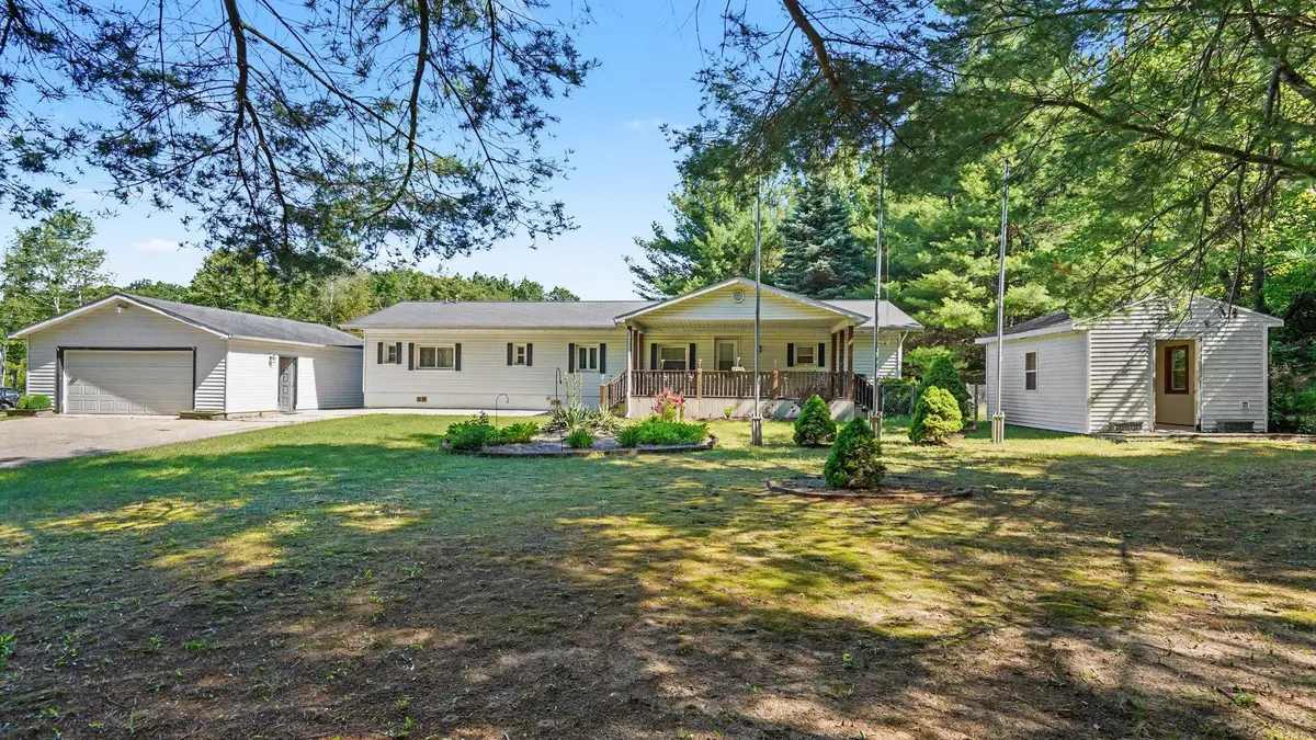 10221 E Church, Vestaburg, MI 48891 - #1