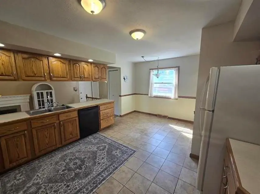 1521 E Broadway, Mount Pleasant, MI 48858 - #3