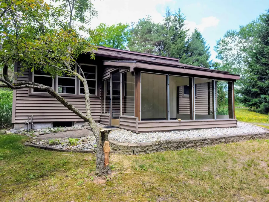 3602 S Winn, Mount Pleasant, MI 48858 - #2