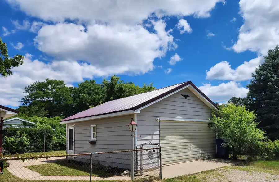 295 Birch, Harrison, MI 48625 - #3