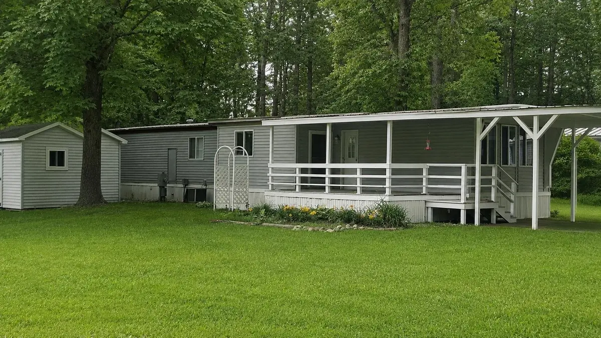 1284 Channel, Gladwin, MI 48624 - #1
