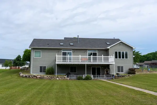 1081 Bundy, LakeIsabella, MI 48893