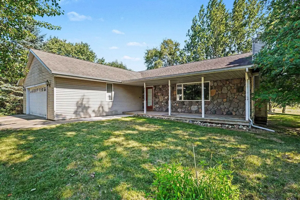 935 S Crawford RD, Union, MI 48858 - #1