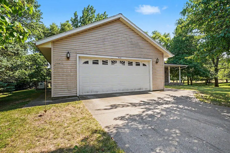 935 S Crawford RD, Union, MI 48858 - #3