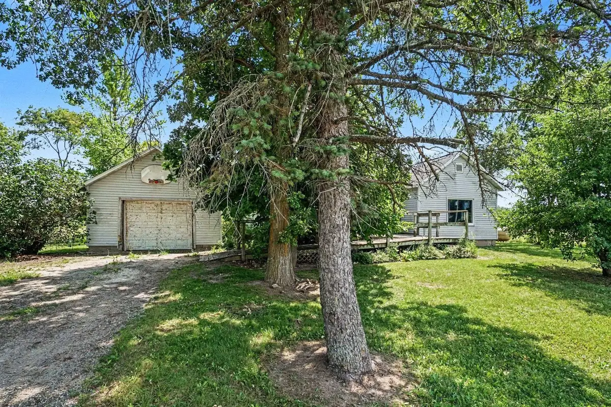 901 W Baseline, Mount Pleasant, MI 48858 - #1