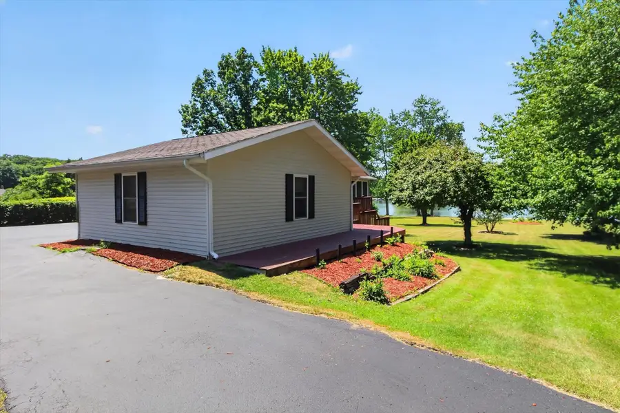 1132 Clubhouse, Weidman, MI 48893 - #3