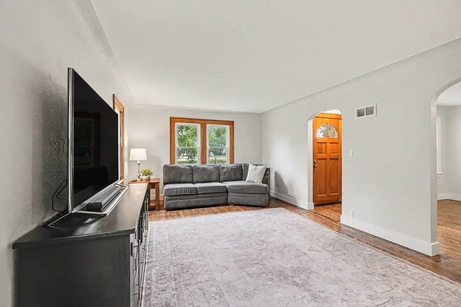365 S First ST, Freeland, MI 48623 - #3