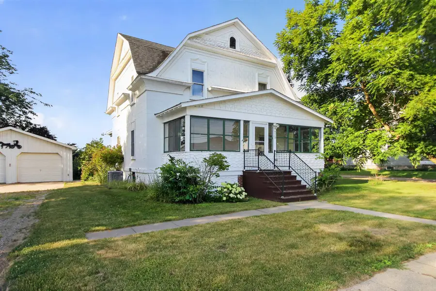 3117 W Beal City RD, Weidman, MI 48893 - #2