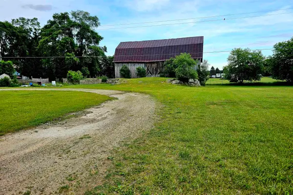 7892 N Ferris RD, Elwell, MI 48832