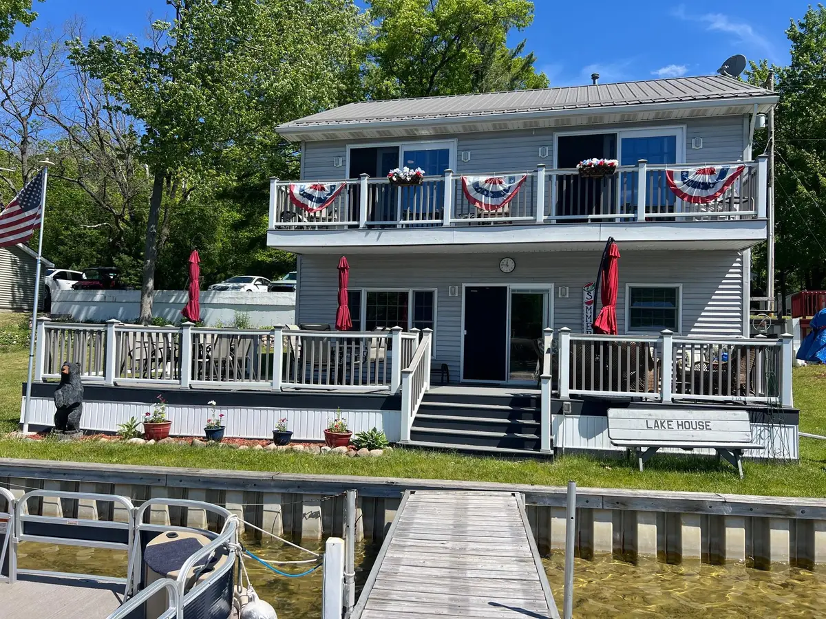 1516 Forest, Harrison, MI 48625 - #1