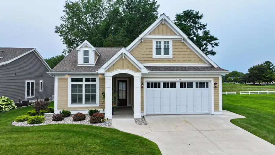 4169 Village, Freeland, MI 48623 - #2