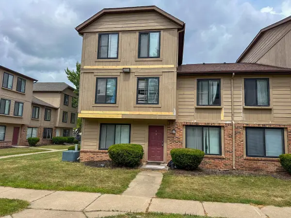 B-2 1825 S Crawford, MtPleasant, MI 48858