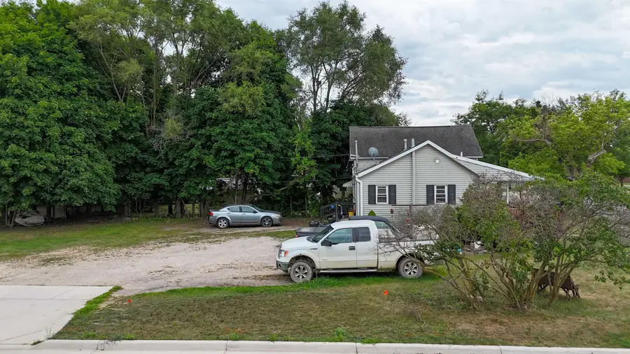 722 & 722 1/2 N Main, Mount Pleasant, MI 48858 - #3
