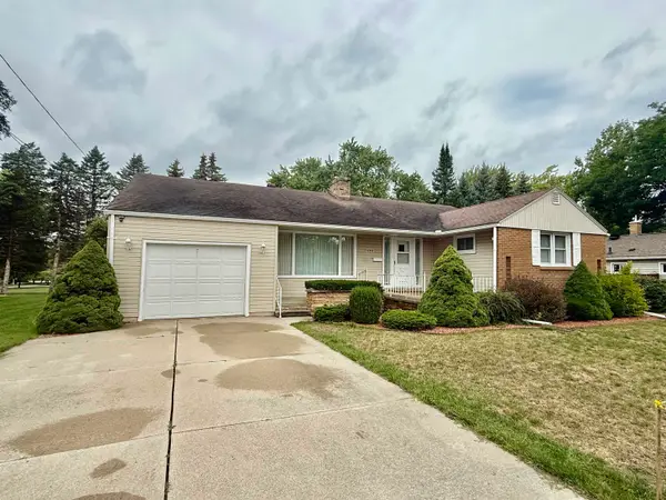 445 Yale, Alma, MI 48801