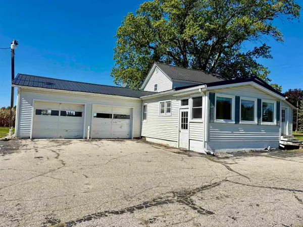 588 E Pierce, Ithaca, MI 48847