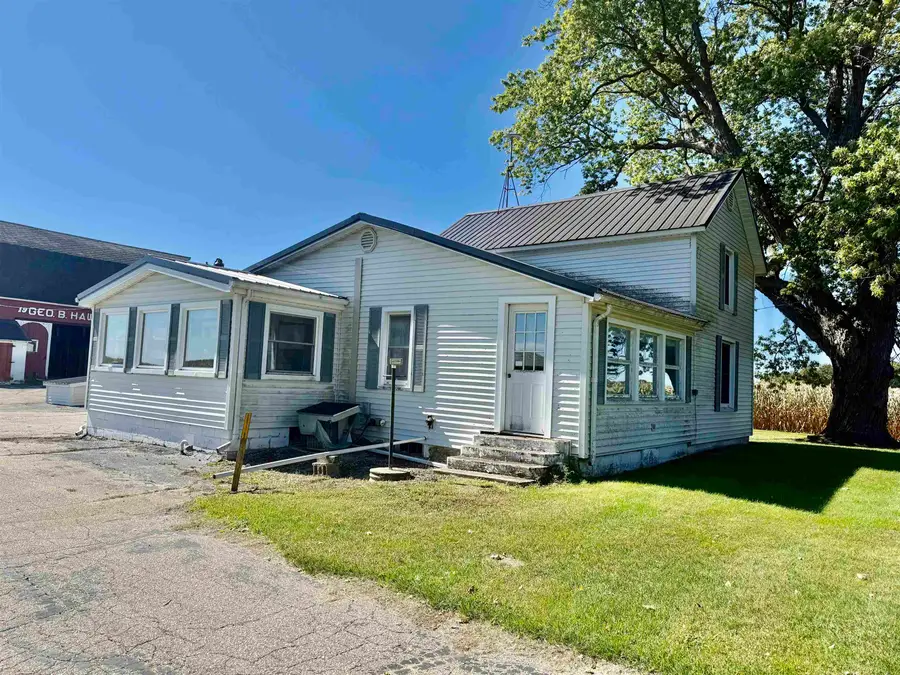 588 E Pierce, Ithaca, MI 48847 - #2