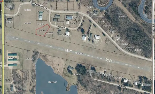 1006 Avion, LakeIsabella, MI 48893