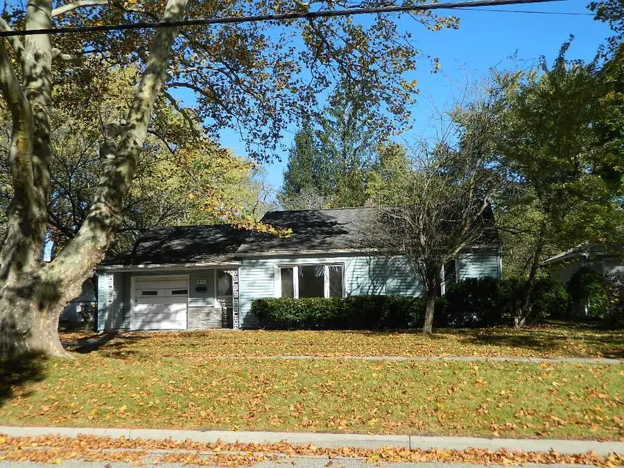 825 Crosslanes, Mount Pleasant, MI 48858 - #2