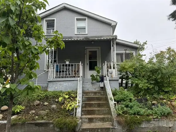 610 N 5th Avenue, AnnArbor, MI 48104