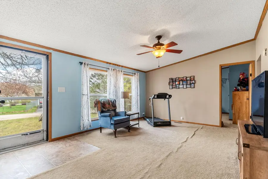 6545 Hiller Avenue, Hamburg, MI 48189 - Image #3