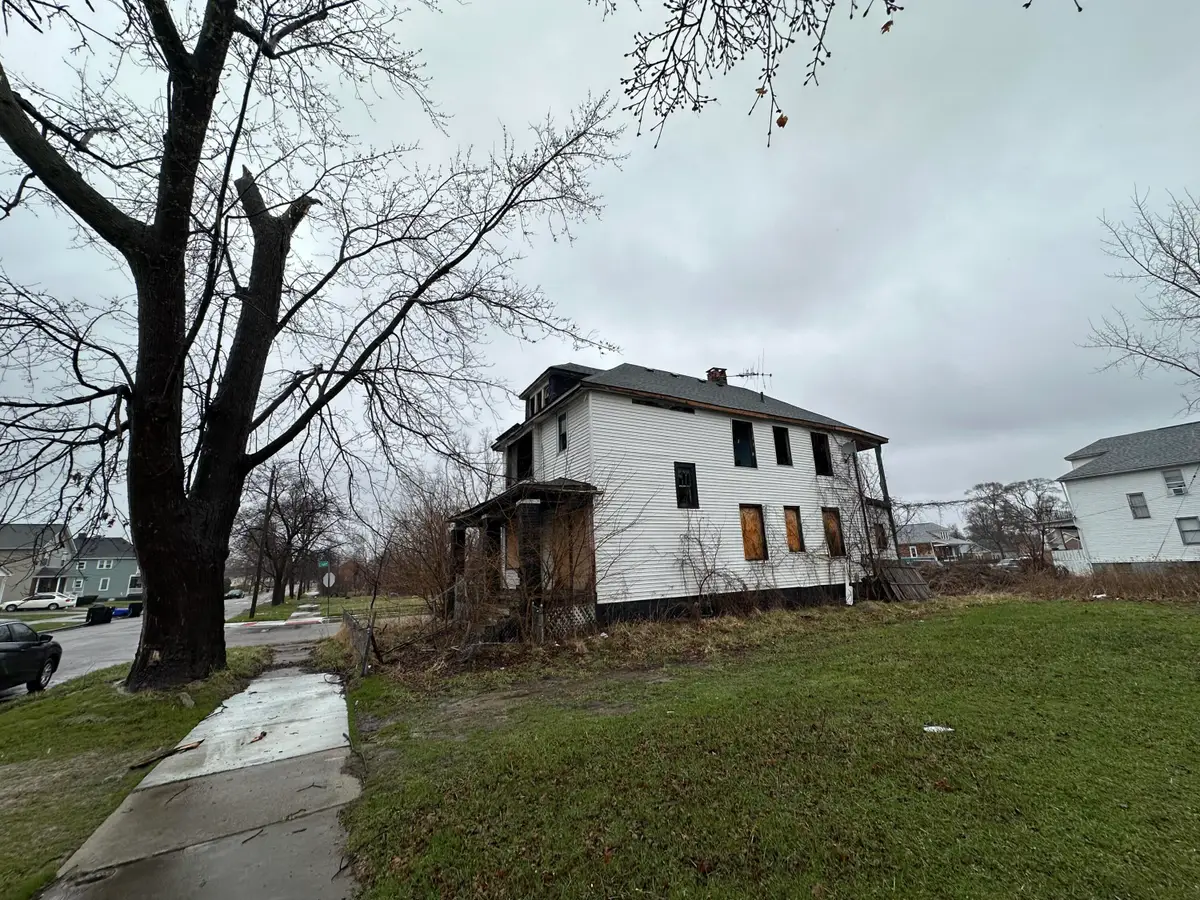 4160 Crane Street, Detroit, MI 48214 - #1