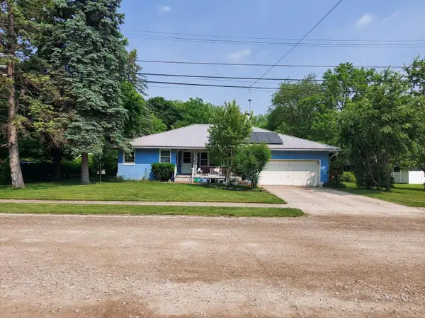 32538 Woodbrook Drive, Wayne, MI 48184