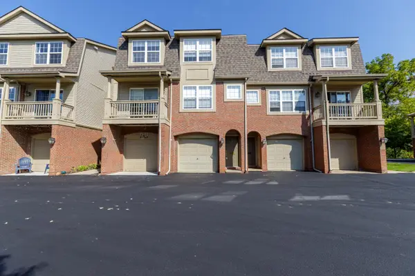 3057 Barclay Way, AnnArbor, MI 48105