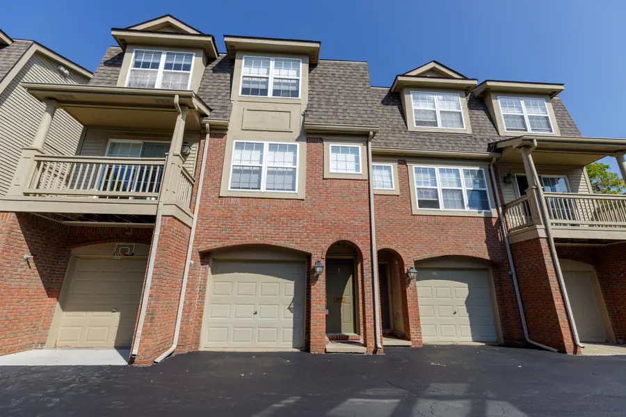 3057 Barclay Way, Ann Arbor, MI 48105 - Image #2