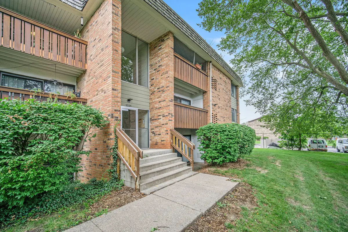 1225 S Maple Road Unit: 307, Ann Arbor, MI 48103 - Image #1