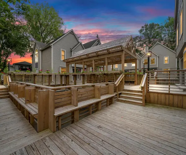 651 N 5th Avenue, AnnArbor, MI 48104